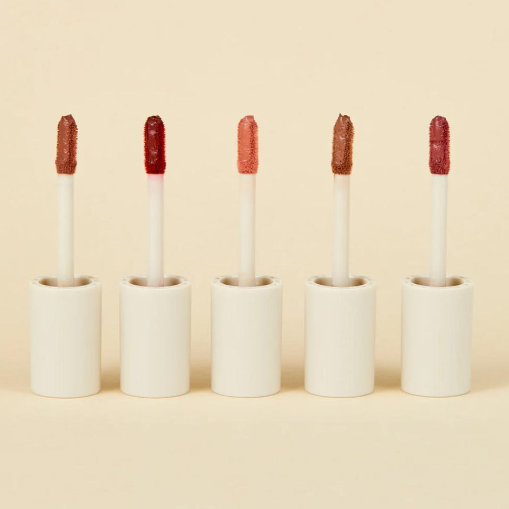 Labial Líquido Velvet Redwine Atenea – foto 5