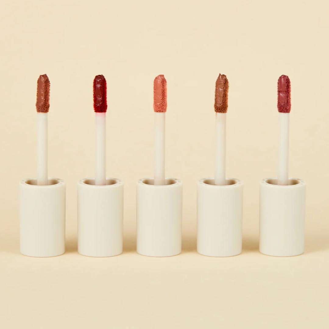Labial Líquido Velvet Redwine Atenea – foto 5